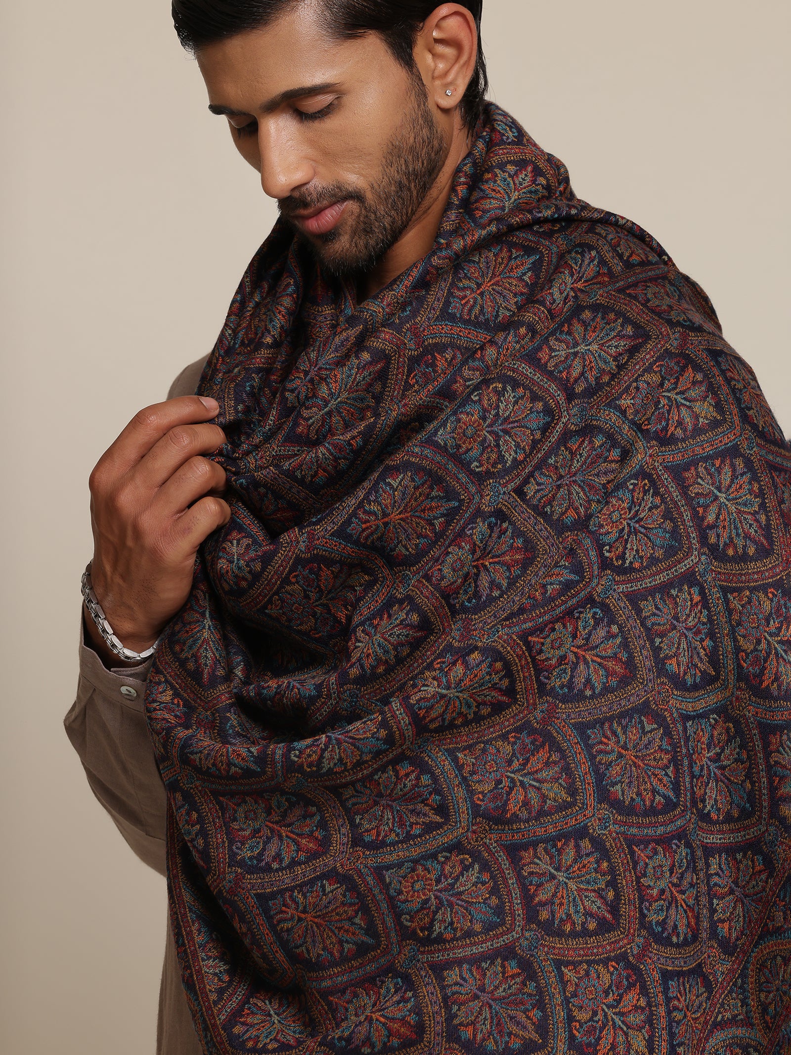 Reversible Kani Shawl