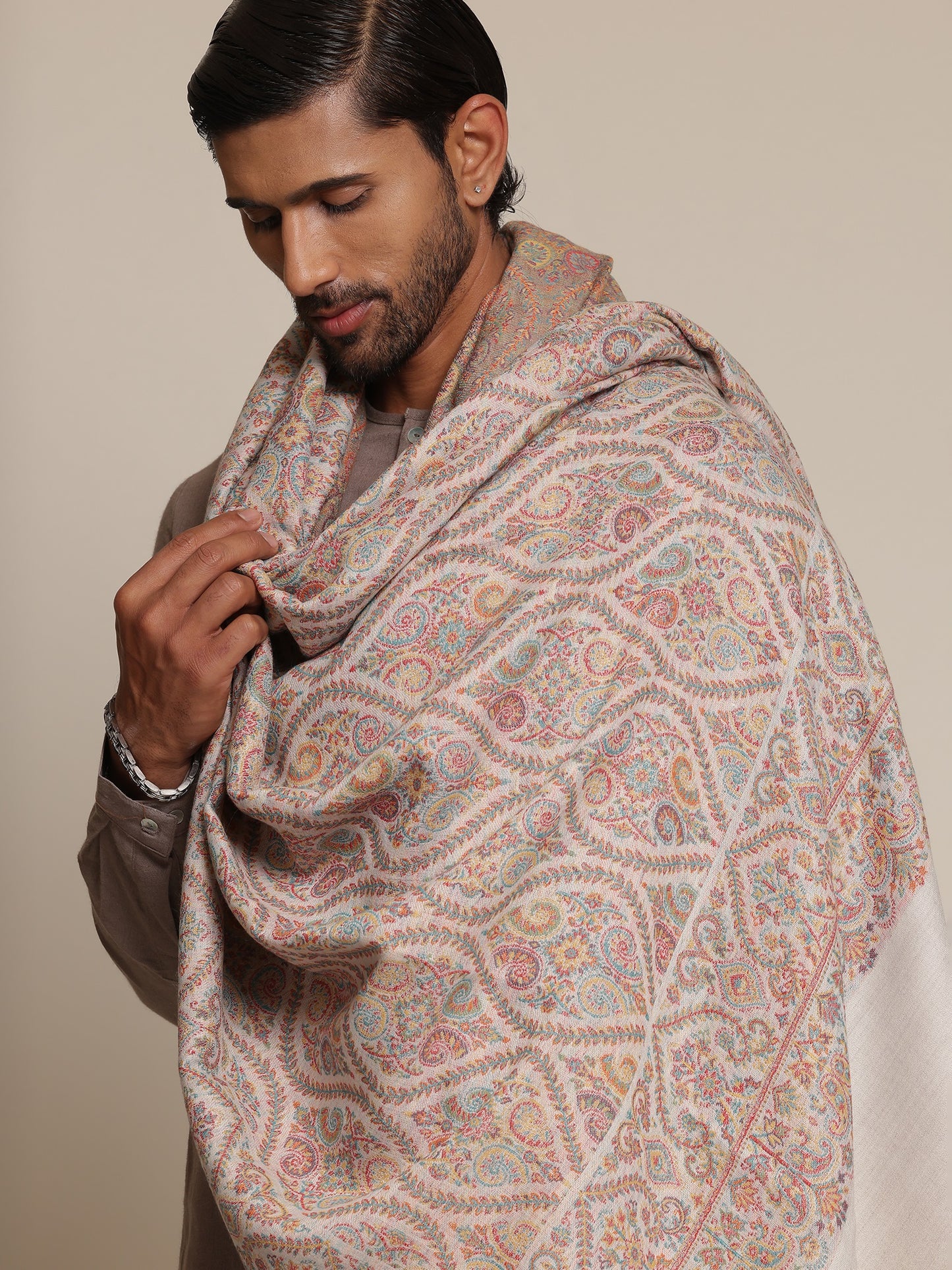 Reversible Kani Shawl