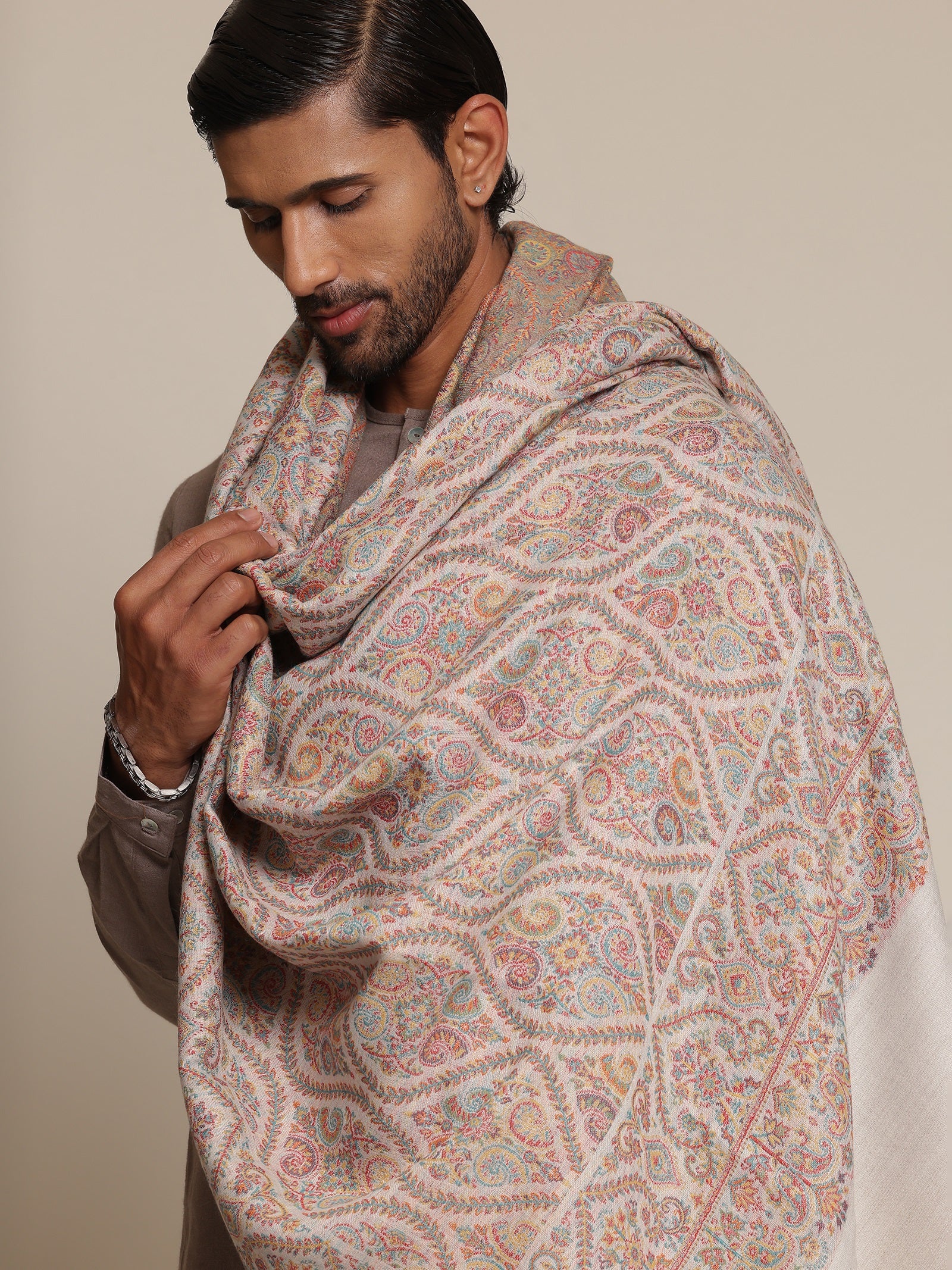 Reversible Kani Shawl