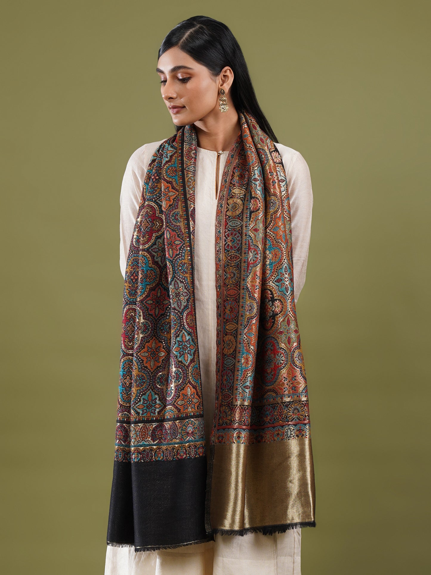 Zahreen Jamawar Kani Stole