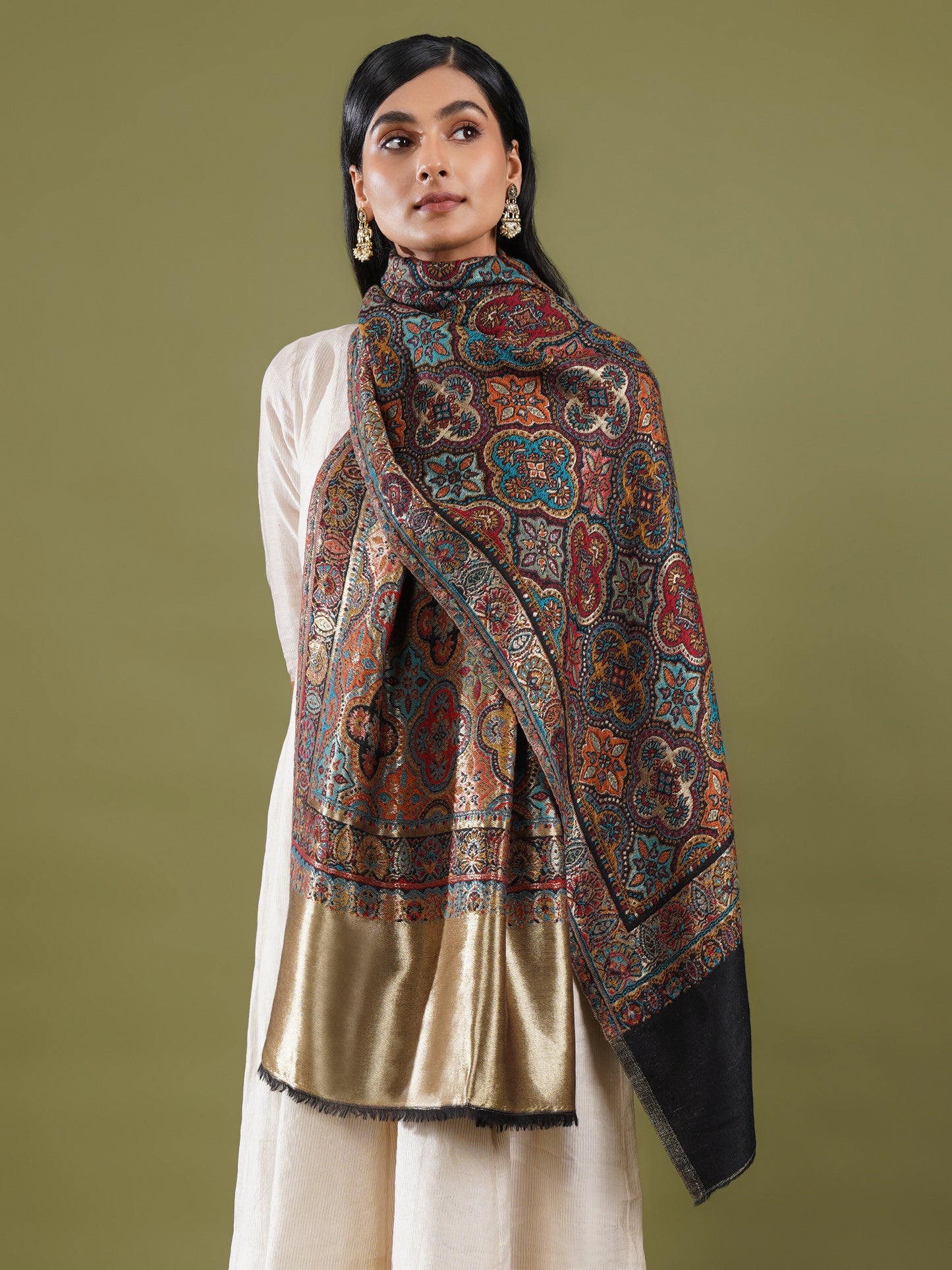 Zahreen Jamawar Kani Stole