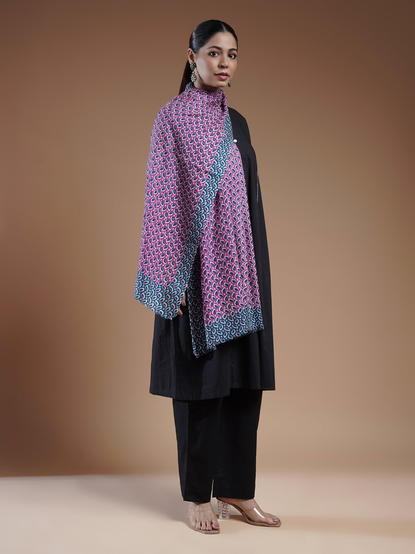 Emera Printed Woolen Stole