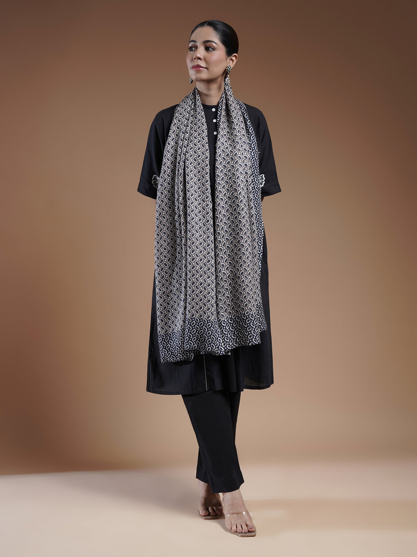 Emera Printed Woolen Stole