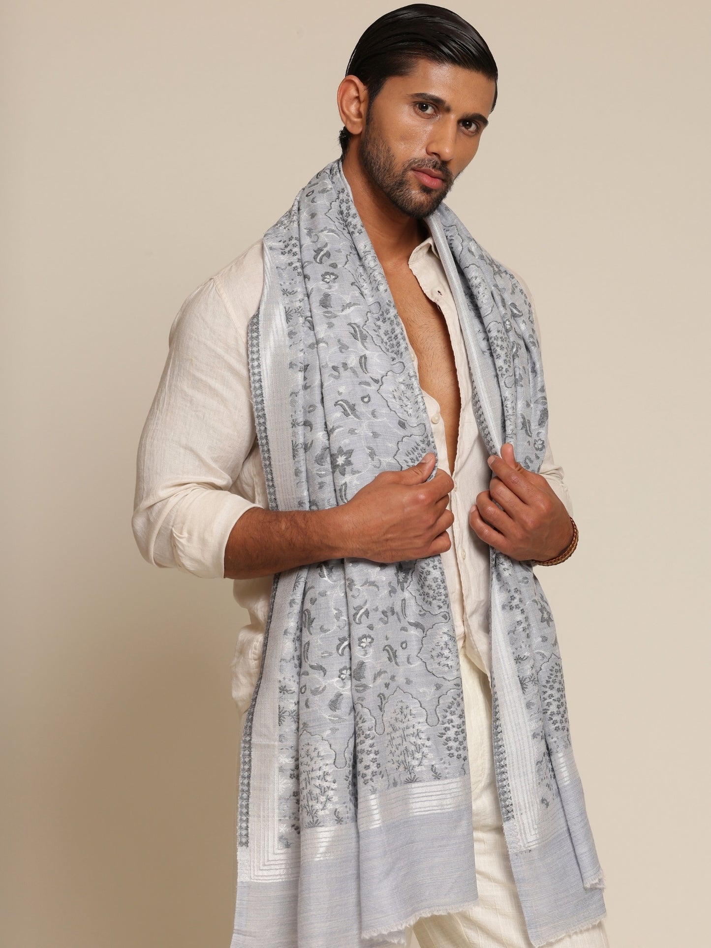 Forest Woolen Stole