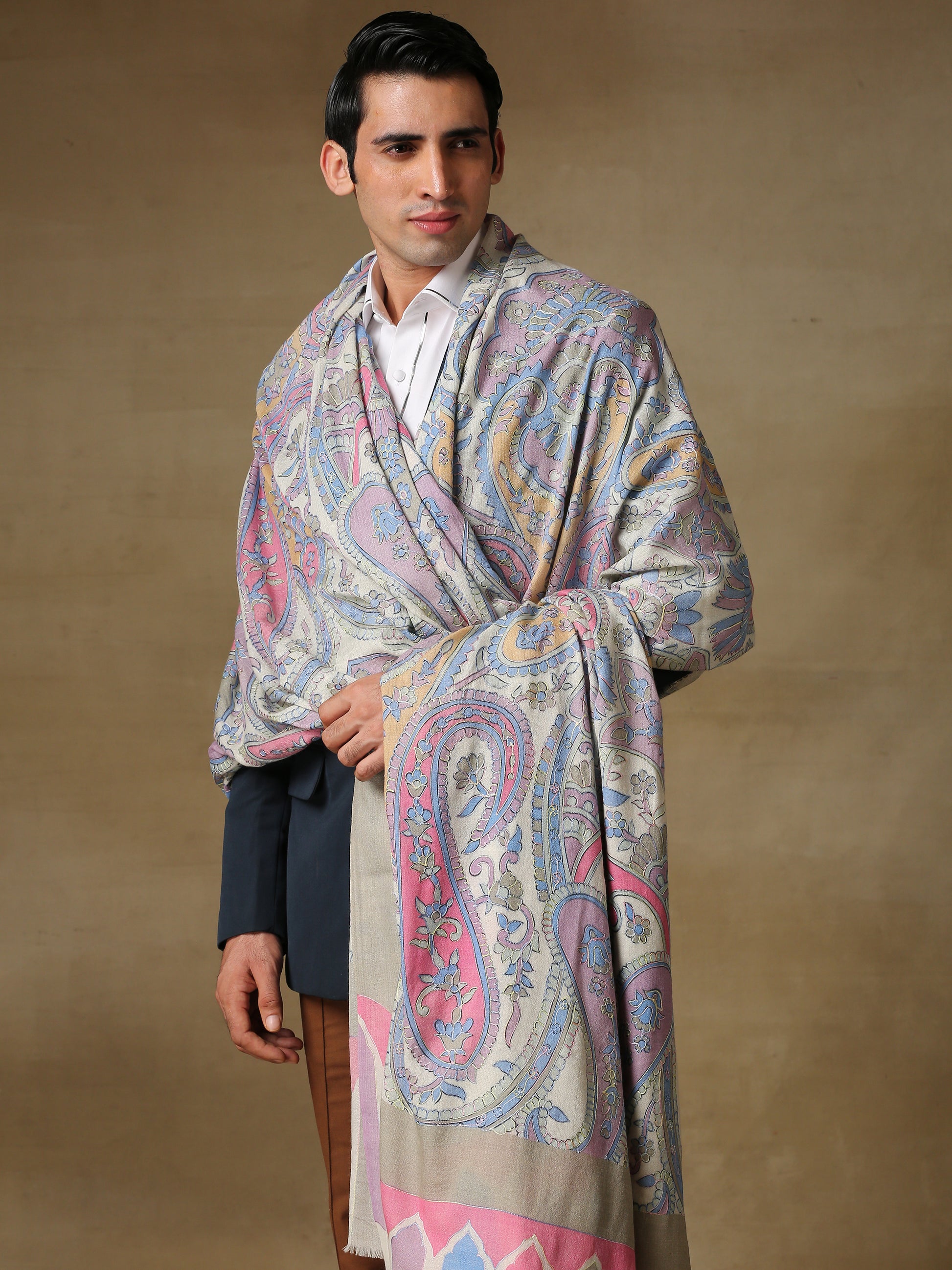 Model is wearing the Men's Kalamkari Khaka Dushala from Shaza. 