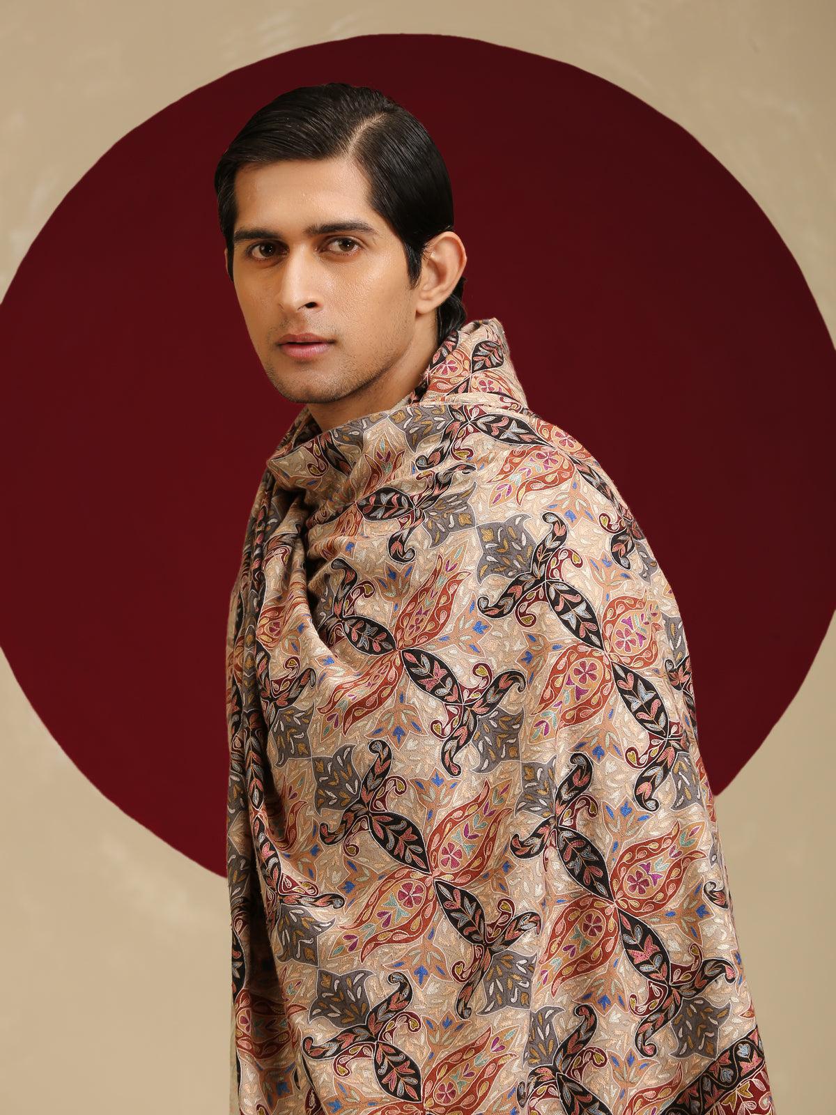 Model is wearing Men's Kalamkari Dushala from shaza.